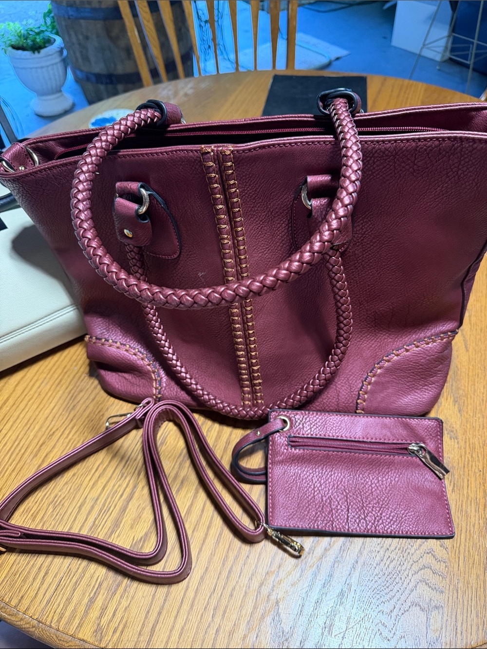 Braided Handle Tote Bag with Wristlet in Burgundy